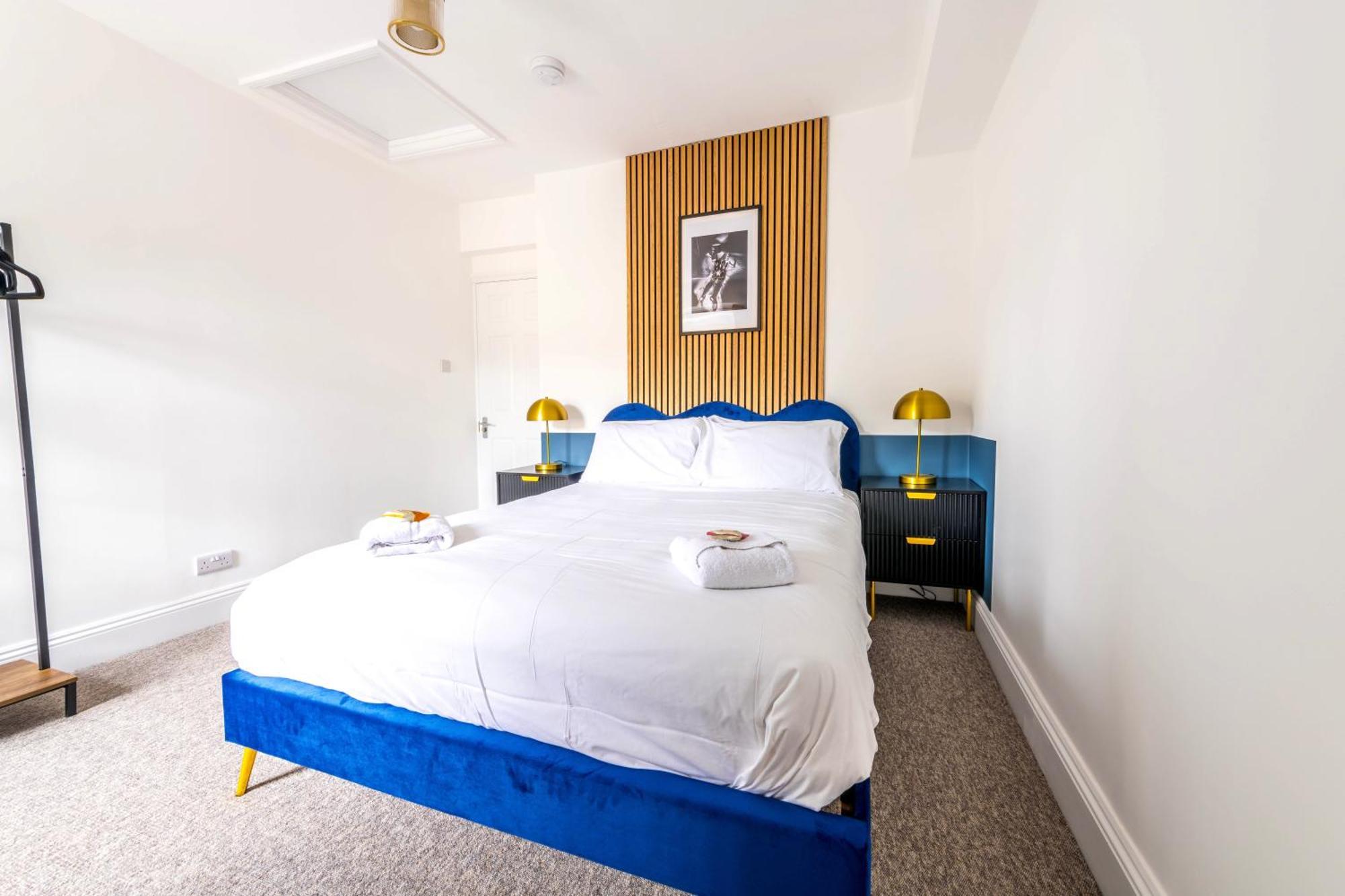 Skyfall With Free Parking For Families & Business By Prescott Apartments Bristol Exteriör bild