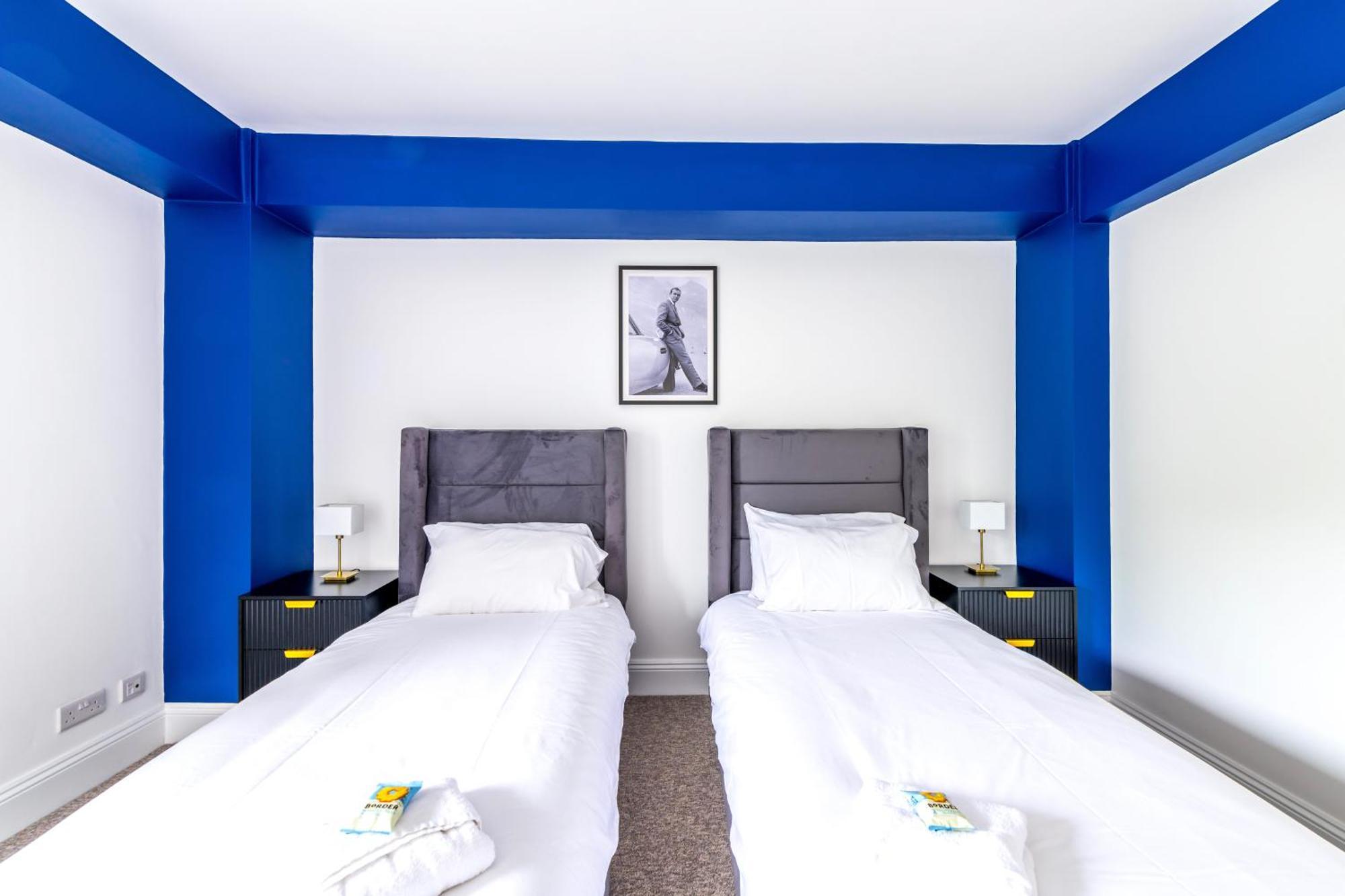 Skyfall With Free Parking For Families & Business By Prescott Apartments Bristol Exteriör bild